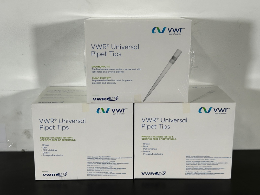 Image of VWR Univeral Pipet Tips - Quantity 3